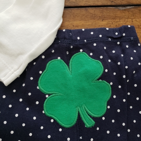 NWT St. Patrick's Day Matching Set - Picture 2 of 3